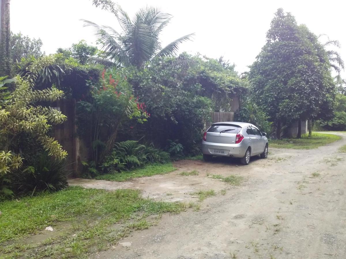 Suites Proximo Ao Rio Jaguareguava Em Bertioga Eksteriør bilde